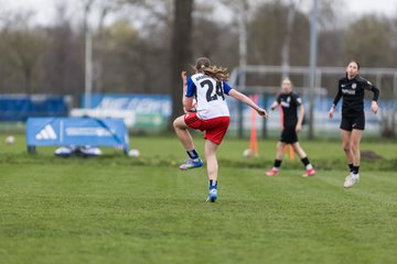 Bild 116 - wBJ Hamburger SV - Eimsbuettler TV : Ergebnis: 4:0